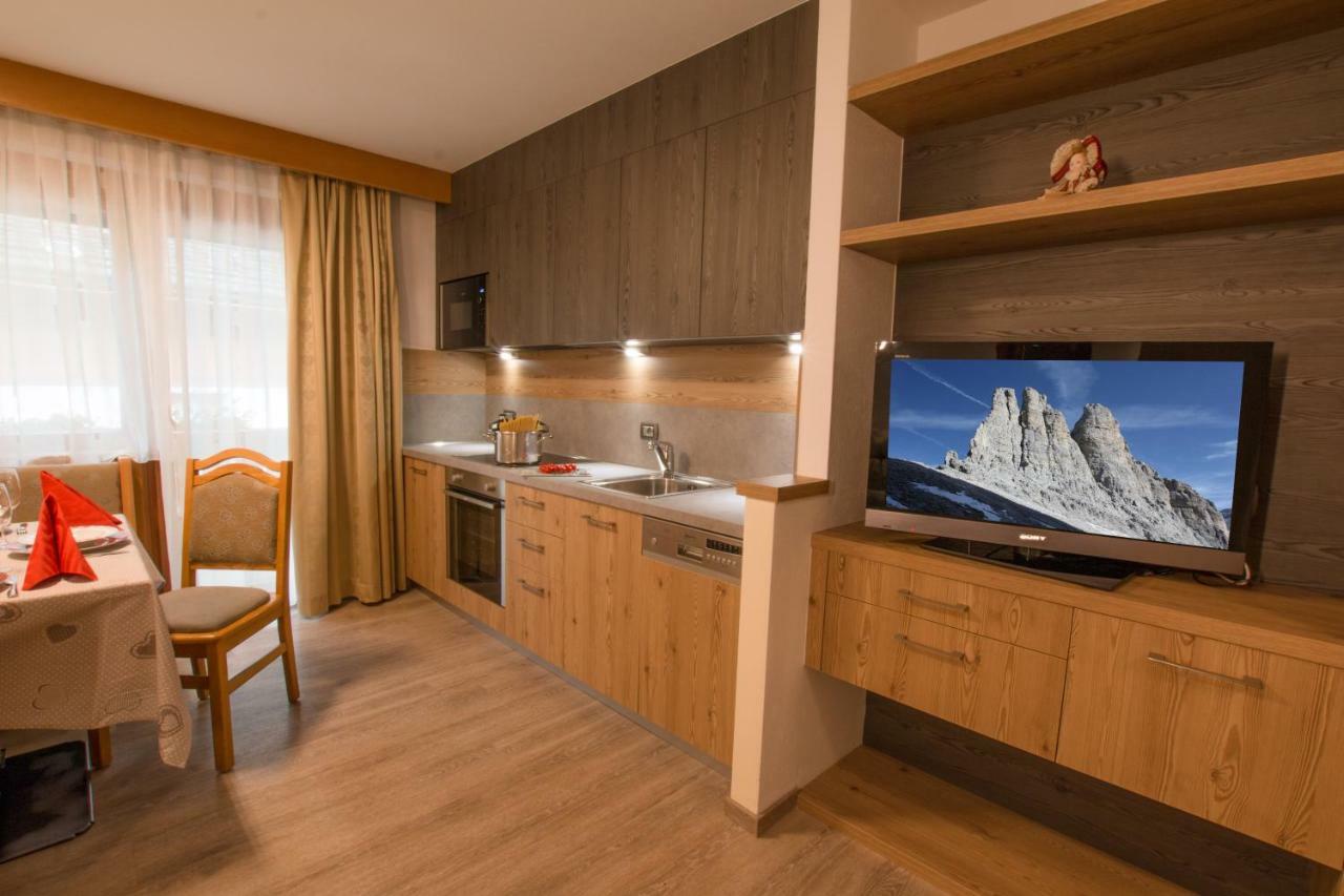 Residence Villa Artic カンピテッロ・ディ・ファッサ エクステリア 写真